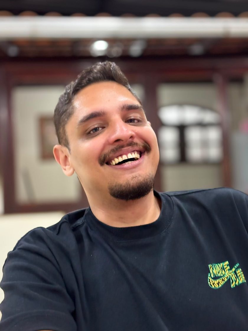 Gabriel Mafra smiling